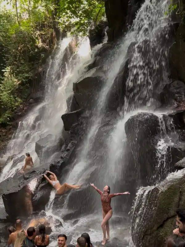 Ulun Danu Beratan Temple, Traditional Market Candikuning, and The Blooms Garden - scenic North Bali full-day tour featuring a lakeside water temple, colorful local market, and botanical garden with mountain views, cultural and nature experience with Bali Wonders Tour